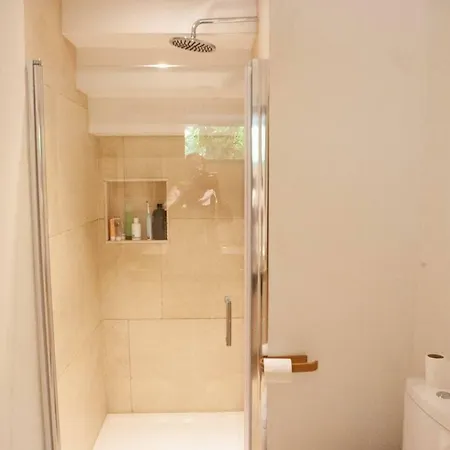 بيت للعطل Modern & Stylish Eco Home+garden With City Views بريستول