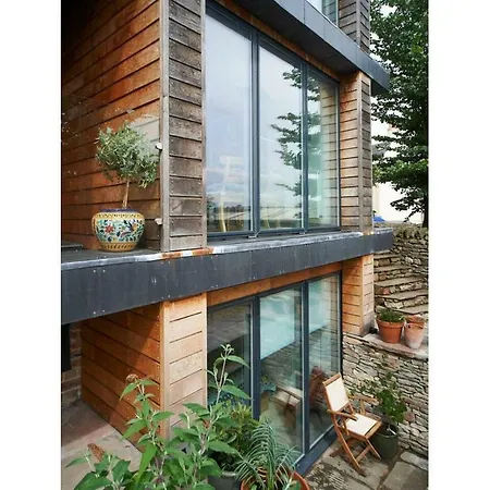 Modern & Stylish Eco Home+garden With City Views * بريستول